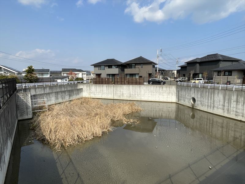 造成した住宅地での雨水貯留施設